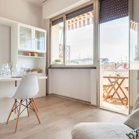 Seaside Apt Private Parking And Near The Beach Βιαρέτζιο Εξωτερικό φωτογραφία