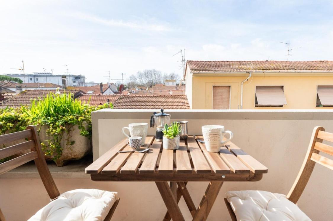 Seaside Apt Private Parking And Near The Beach Βιαρέτζιο Εξωτερικό φωτογραφία